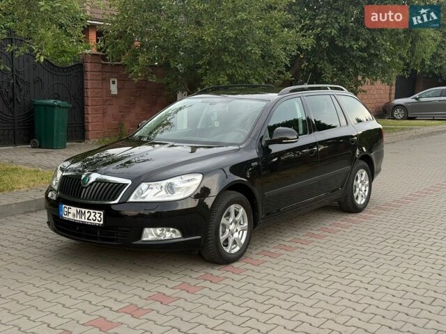Чорний Шкода Октавія, об'ємом двигуна 1.6 л та пробігом 214 тис. км за 10450 $, фото 1 на Automoto.ua