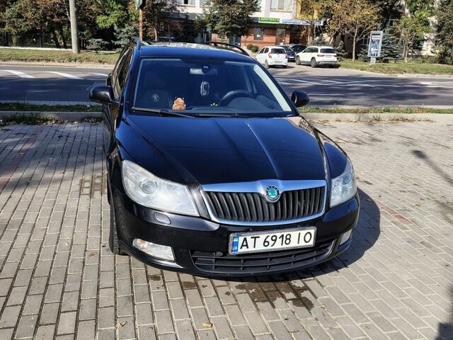 Чорний Шкода Октавія, об'ємом двигуна 1.6 л та пробігом 350 тис. км за 7990 $, фото 1 на Automoto.ua