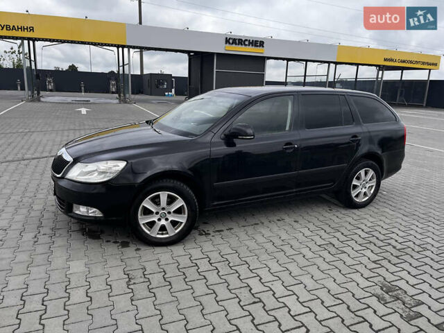 Чорний Шкода Октавія, об'ємом двигуна 1.6 л та пробігом 350 тис. км за 7800 $, фото 1 на Automoto.ua