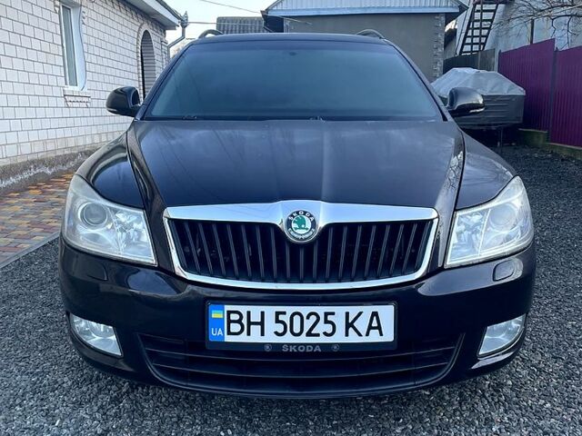 Шкода Октавія 2011 у Подільськ (Котовськ) на Automoto.ua Чорний Шкода Октавія, об'ємом двигуна 1.4 л та пробігом 211 тис. км за 7100 $, фото 1 на Automoto.ua