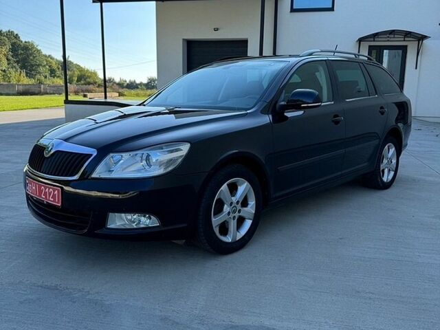Чорний Шкода Октавія, об'ємом двигуна 2 л та пробігом 290 тис. км за 9800 $, фото 1 на Automoto.ua