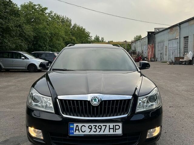 Черный Шкода Октавия, объемом двигателя 1.6 л и пробегом 170 тыс. км за 9999 $, фото 1 на Automoto.ua
