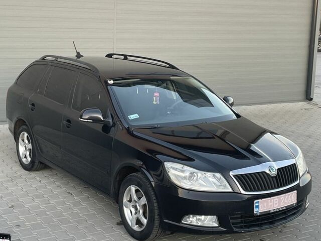 Чорний Шкода Октавія, об'ємом двигуна 1.6 л та пробігом 278 тис. км за 7950 $, фото 1 на Automoto.ua
