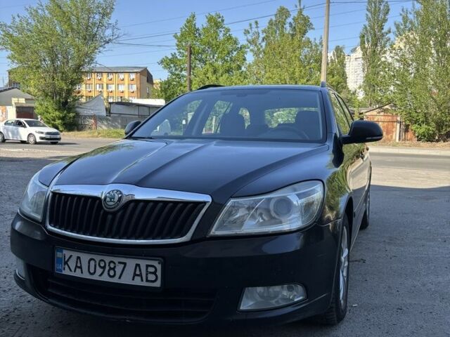 Чорний Шкода Октавія, об'ємом двигуна 1.6 л та пробігом 344 тис. км за 6400 $, фото 1 на Automoto.ua