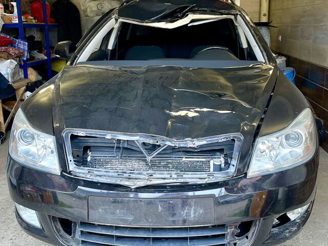 Чорний Шкода Октавія, об'ємом двигуна 1.8 л та пробігом 158 тис. км за 5000 $, фото 1 на Automoto.ua