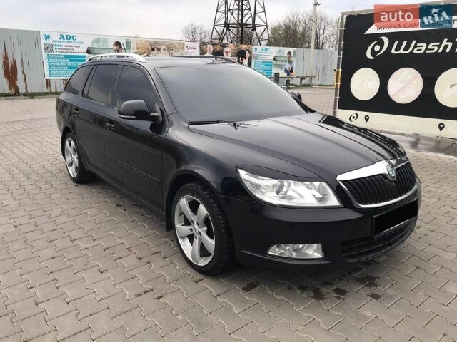 Черный Шкода Октавия, объемом двигателя 1.99 л и пробегом 237 тыс. км за 9999 $, фото 1 на Automoto.ua