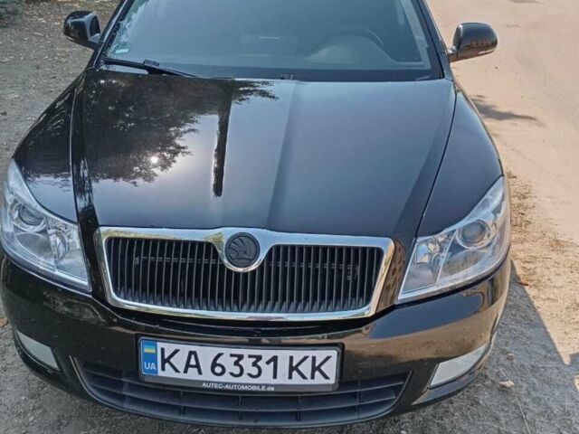 Чорний Шкода Октавія, об'ємом двигуна 1.8 л та пробігом 215 тис. км за 10000 $, фото 1 на Automoto.ua
