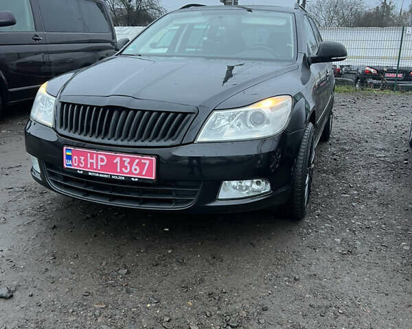 Чорний Шкода Октавія, об'ємом двигуна 1.4 л та пробігом 200 тис. км за 7200 $, фото 1 на Automoto.ua
