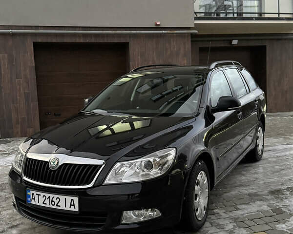 Чорний Шкода Октавія, об'ємом двигуна 1.39 л та пробігом 230 тис. км за 7400 $, фото 1 на Automoto.ua