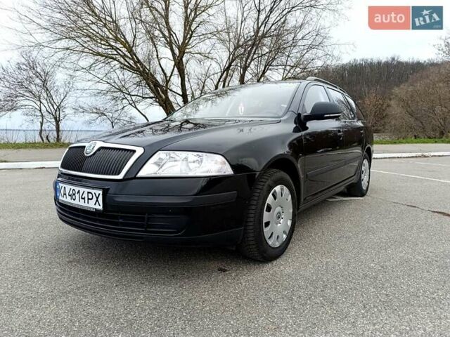 Чорний Шкода Октавія, об'ємом двигуна 1.6 л та пробігом 171 тис. км за 8000 $, фото 1 на Automoto.ua
