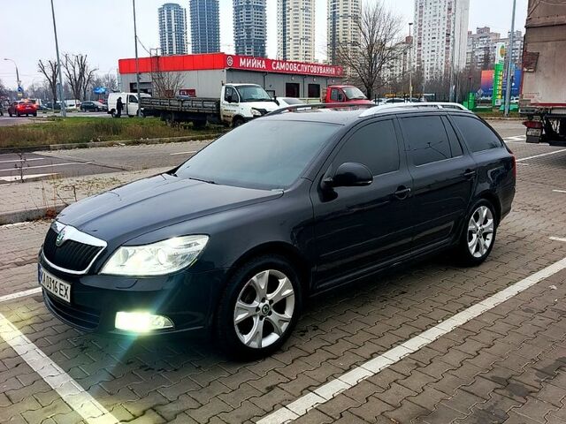 Чорний Шкода Октавія, об'ємом двигуна 1.2 л та пробігом 192 тис. км за 6300 $, фото 1 на Automoto.ua