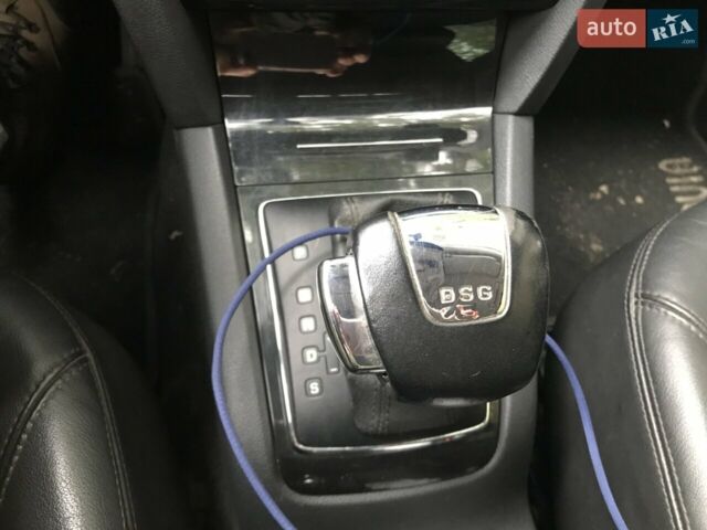 Черный Шкода Октавия, объемом двигателя 1.8 л и пробегом 211 тыс. км за 8099 $, фото 1 на Automoto.ua