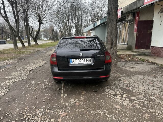 Черный Шкода Октавия, объемом двигателя 1.6 л и пробегом 281 тыс. км за 6458 $, фото 1 на Automoto.ua