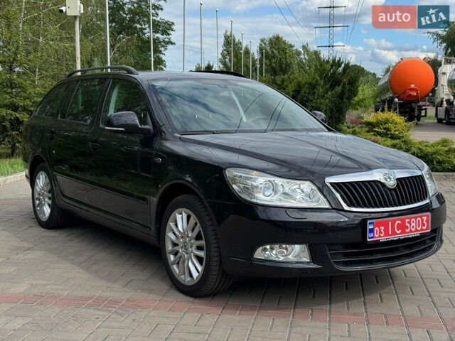 Чорний Шкода Октавія, об'ємом двигуна 2 л та пробігом 182 тис. км за 11500 $, фото 1 на Automoto.ua