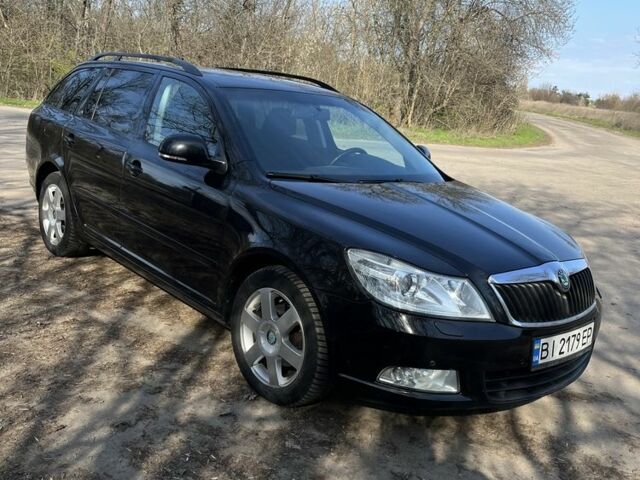 Черный Шкода Октавия, объемом двигателя 1.4 л и пробегом 214 тыс. км за 7600 $, фото 1 на Automoto.ua