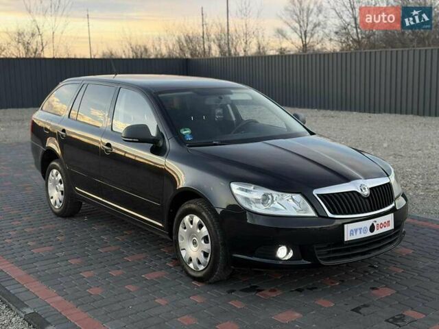 Черный Шкода Октавия, объемом двигателя 1.6 л и пробегом 245 тыс. км за 6790 $, фото 1 на Automoto.ua