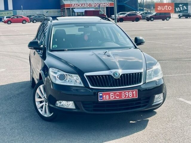 Черный Шкода Октавия, объемом двигателя 1.4 л и пробегом 188 тыс. км за 7900 $, фото 1 на Automoto.ua