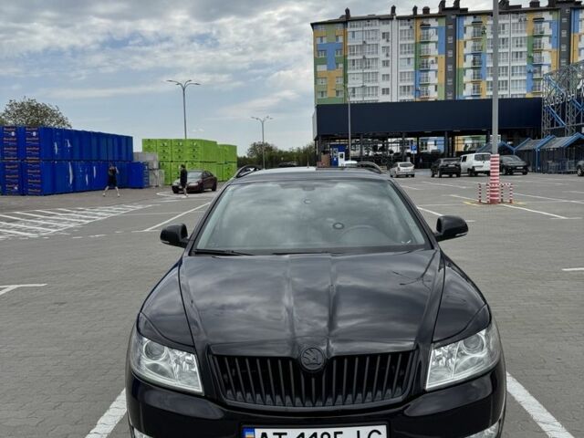 Чорний Шкода Октавія, об'ємом двигуна 2 л та пробігом 320 тис. км за 8100 $, фото 1 на Automoto.ua