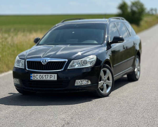 Черный Шкода Октавия, объемом двигателя 1.2 л и пробегом 298 тыс. км за 5700 $, фото 1 на Automoto.ua