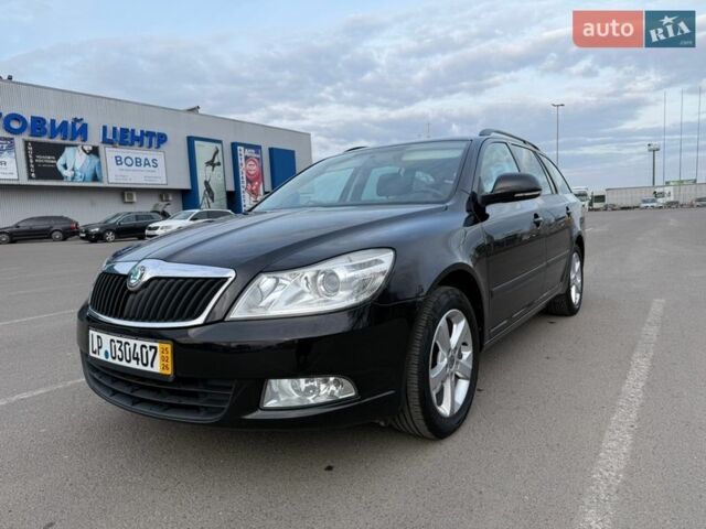 Черный Шкода Октавия, объемом двигателя 1.6 л и пробегом 309 тыс. км за 8600 $, фото 1 на Automoto.ua