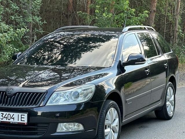 Черный Шкода Октавия, объемом двигателя 2 л и пробегом 274 тыс. км за 10600 $, фото 1 на Automoto.ua