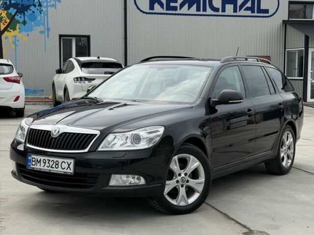 Чорний Шкода Октавія, об'ємом двигуна 2 л та пробігом 318 тис. км за 7999 $, фото 1 на Automoto.ua