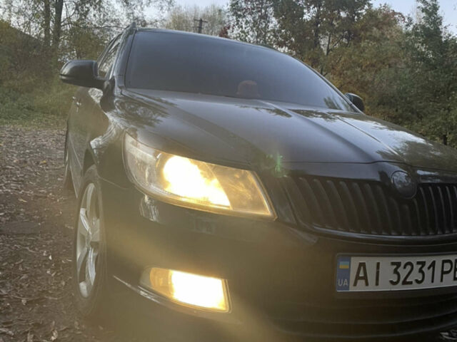 Чорний Шкода Октавія, об'ємом двигуна 1.6 л та пробігом 270 тис. км за 7800 $, фото 1 на Automoto.ua