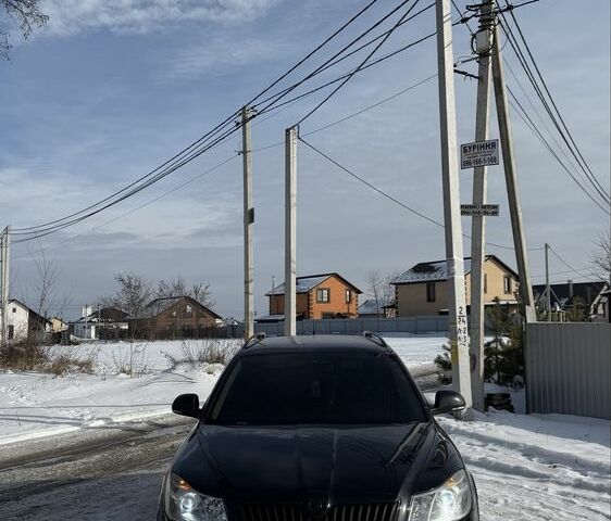 Чорний Шкода Октавія, об'ємом двигуна 1.6 л та пробігом 253 тис. км за 9500 $, фото 1 на Automoto.ua