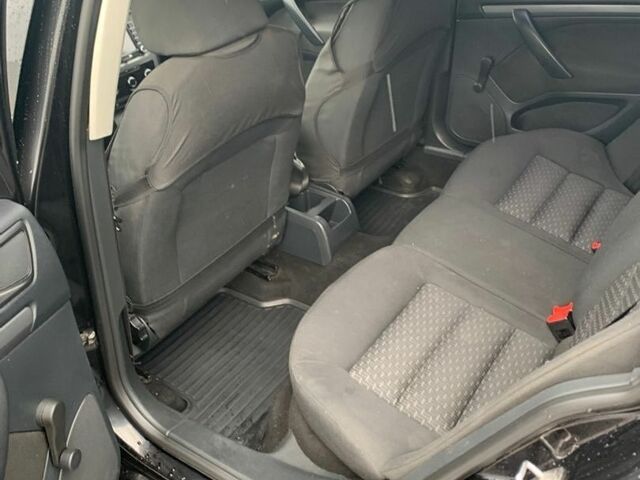 Чорний Шкода Октавія, об'ємом двигуна 1.6 л та пробігом 295 тис. км за 7300 $, фото 1 на Automoto.ua