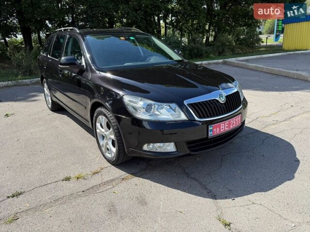 Черный Шкода Октавия, объемом двигателя 1.8 л и пробегом 198 тыс. км за 8300 $, фото 1 на Automoto.ua