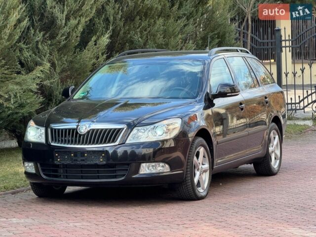Черный Шкода Октавия, объемом двигателя 1.6 л и пробегом 245 тыс. км за 8550 $, фото 1 на Automoto.ua