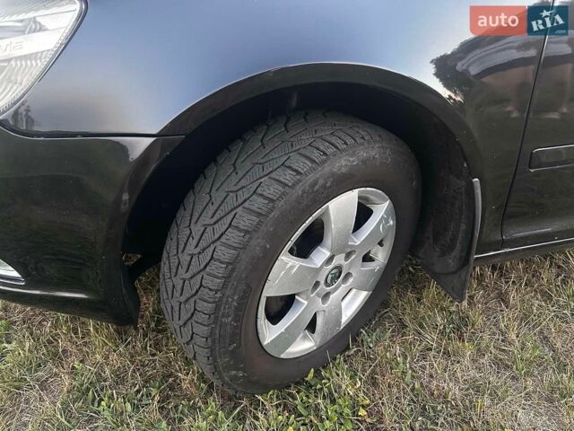Чорний Шкода Октавія, об'ємом двигуна 1.8 л та пробігом 200 тис. км за 6700 $, фото 1 на Automoto.ua