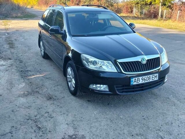 Чорний Шкода Октавія, об'ємом двигуна 1.6 л та пробігом 267 тис. км за 8500 $, фото 1 на Automoto.ua