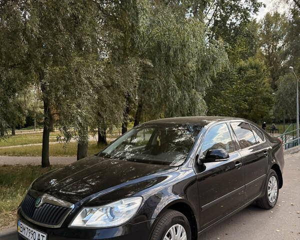 Черный Шкода Октавия, объемом двигателя 1.6 л и пробегом 179 тыс. км за 8500 $, фото 1 на Automoto.ua