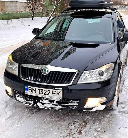 Чорний Шкода Октавія, об'ємом двигуна 1.8 л та пробігом 175 тис. км за 8600 $, фото 1 на Automoto.ua