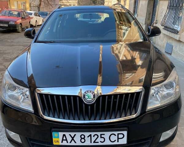 Черный Шкода Октавия, объемом двигателя 1.8 л и пробегом 96 тыс. км за 8177 $, фото 1 на Automoto.ua
