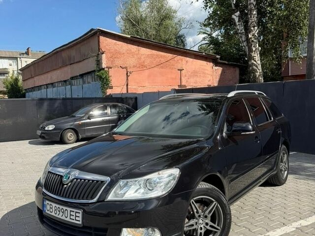 Черный Шкода Октавия, объемом двигателя 1.6 л и пробегом 248 тыс. км за 8200 $, фото 1 на Automoto.ua
