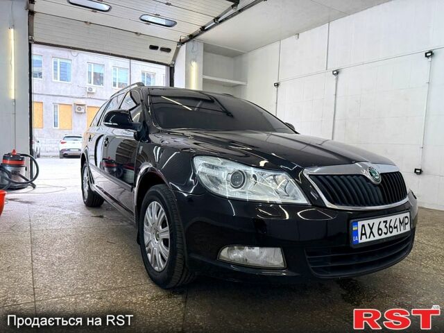Чорний Шкода Октавія, об'ємом двигуна 1.8 л та пробігом 200 тис. км за 6800 $, фото 1 на Automoto.ua