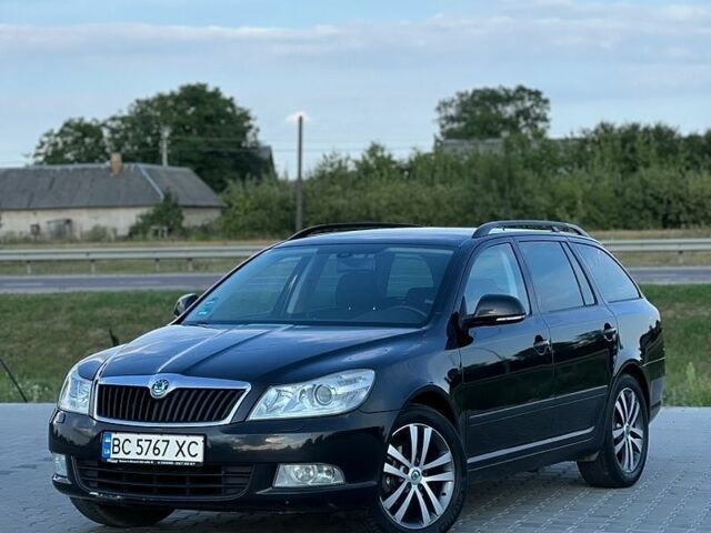 Черный Шкода Октавия, объемом двигателя 1.6 л и пробегом 291 тыс. км за 8500 $, фото 1 на Automoto.ua