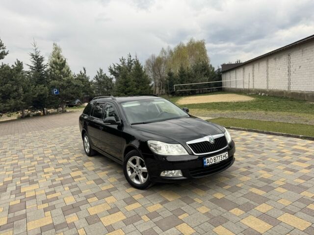 Чорний Шкода Октавія, об'ємом двигуна 2 л та пробігом 274 тис. км за 8300 $, фото 1 на Automoto.ua