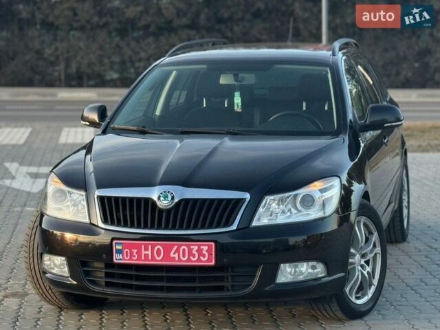 Черный Шкода Октавия, объемом двигателя 1.6 л и пробегом 260 тыс. км за 7950 $, фото 1 на Automoto.ua