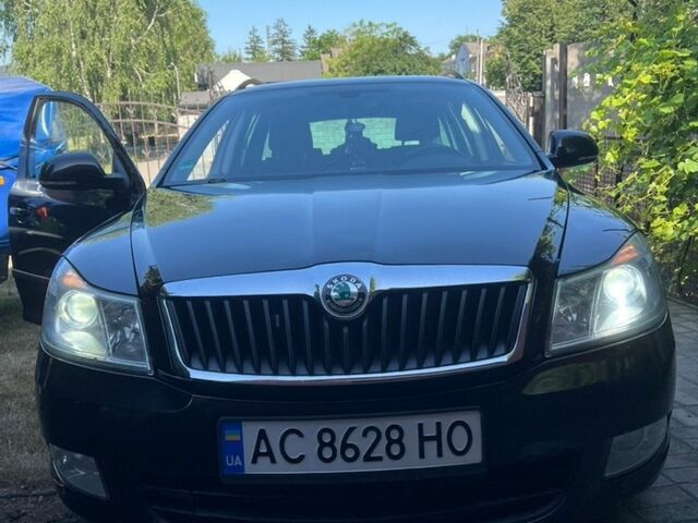 Чорний Шкода Октавія, об'ємом двигуна 1.97 л та пробігом 292 тис. км за 9200 $, фото 1 на Automoto.ua