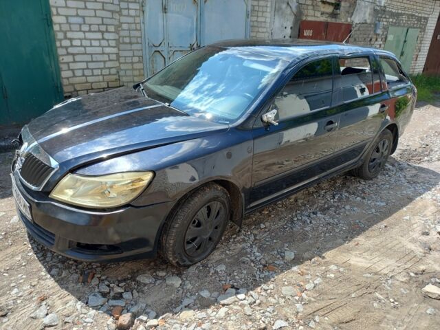 Чорний Шкода Октавія, об'ємом двигуна 0 л та пробігом 300 тис. км за 3499 $, фото 1 на Automoto.ua