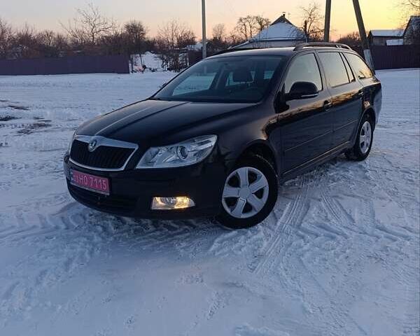 Черный Шкода Октавия, объемом двигателя 1.4 л и пробегом 187 тыс. км за 7200 $, фото 1 на Automoto.ua