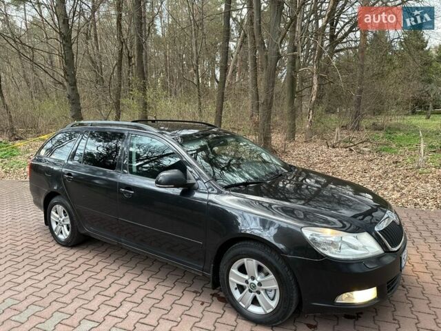Черный Шкода Октавия, объемом двигателя 1.97 л и пробегом 238 тыс. км за 7900 $, фото 1 на Automoto.ua