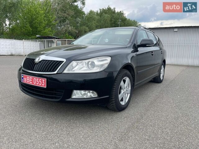 Чорний Шкода Октавія, об'ємом двигуна 1.8 л та пробігом 196 тис. км за 8300 $, фото 1 на Automoto.ua