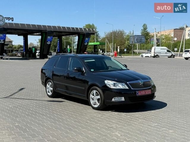 Черный Шкода Октавия, объемом двигателя 2 л и пробегом 259 тыс. км за 9300 $, фото 1 на Automoto.ua