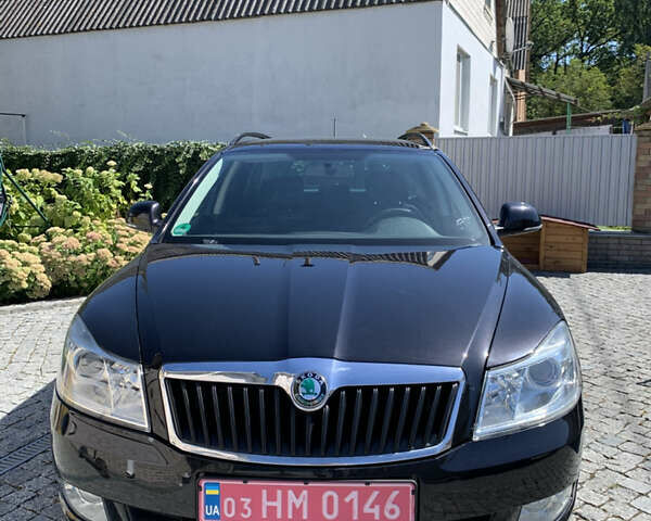 Черный Шкода Октавия, объемом двигателя 1.4 л и пробегом 181 тыс. км за 7800 $, фото 1 на Automoto.ua