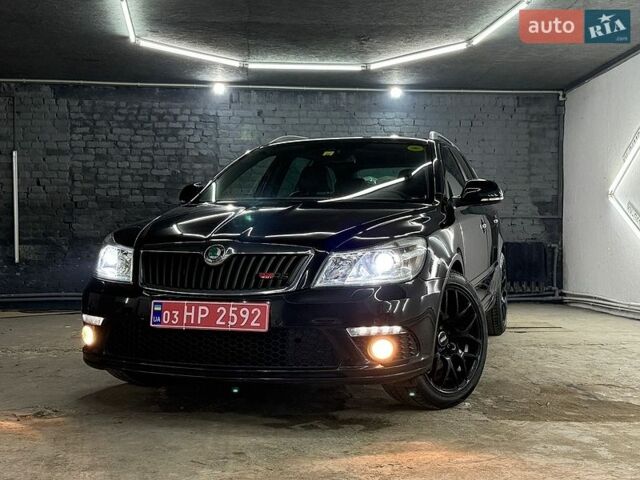 Черный Шкода Октавия, объемом двигателя 2 л и пробегом 193 тыс. км за 10500 $, фото 1 на Automoto.ua