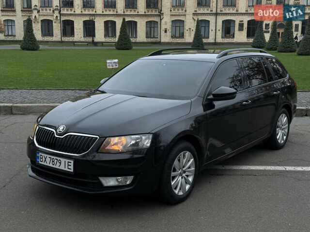 Черный Шкода Октавия, объемом двигателя 1.6 л и пробегом 330 тыс. км за 10300 $, фото 1 на Automoto.ua